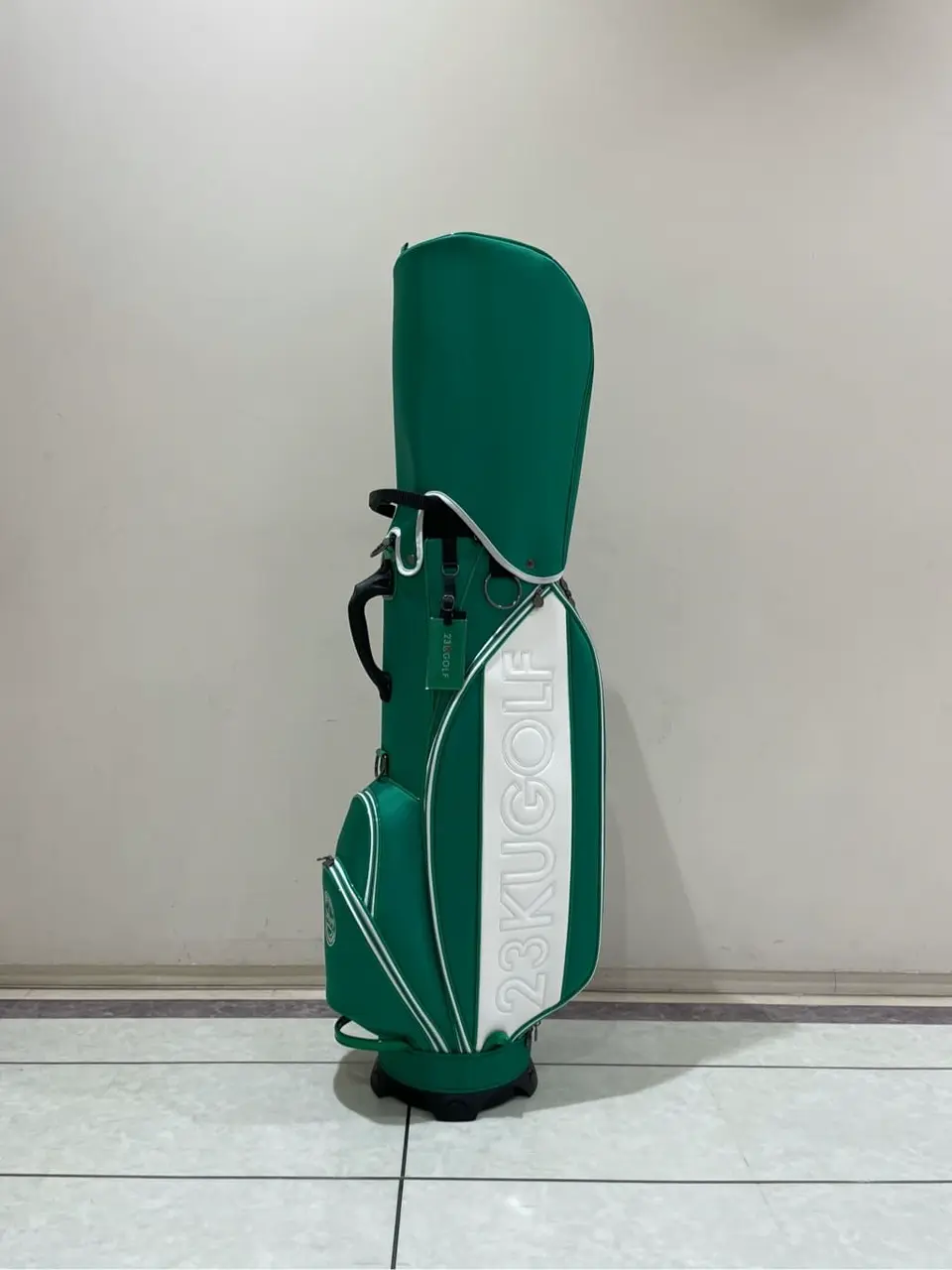 23区GOLF 藤田 コーディネート画像