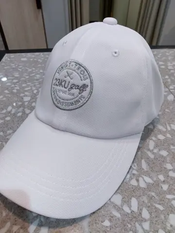 23区GOLF スタッフ コーディネート画像