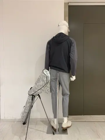 23区GOLF 松屋スタッフ コーディネート画像