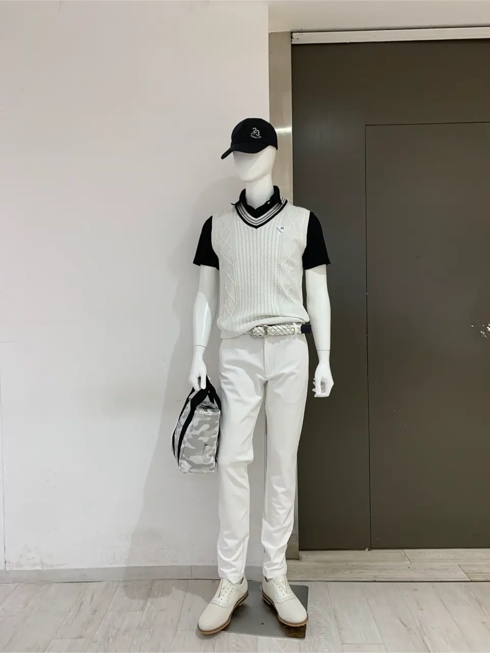  松屋スタッフ コーディネート画像