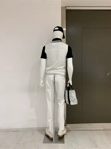 23区GOLF 松屋スタッフ コーディネート画像