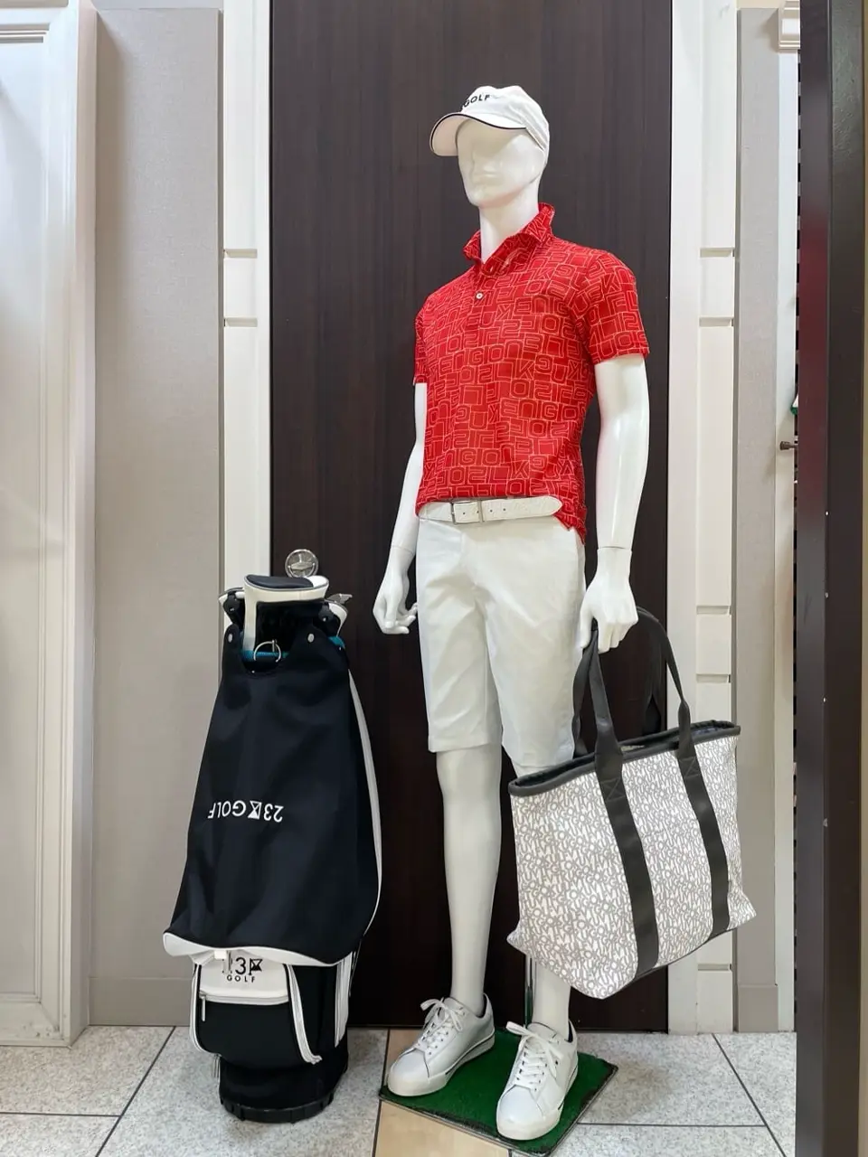 23区GOLF 松山 コーディネート画像