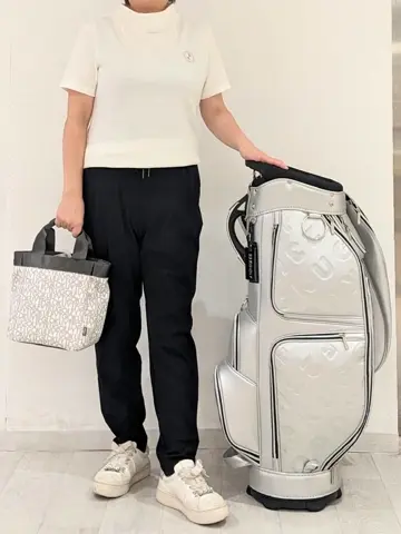 23区GOLF 市川真理子 コーディネート画像