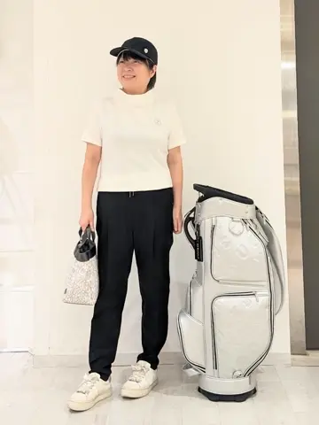 23区GOLF 市川真理子 コーディネート画像