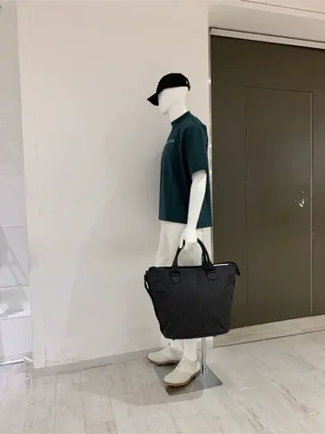 23区GOLF 松屋スタッフ コーディネート画像