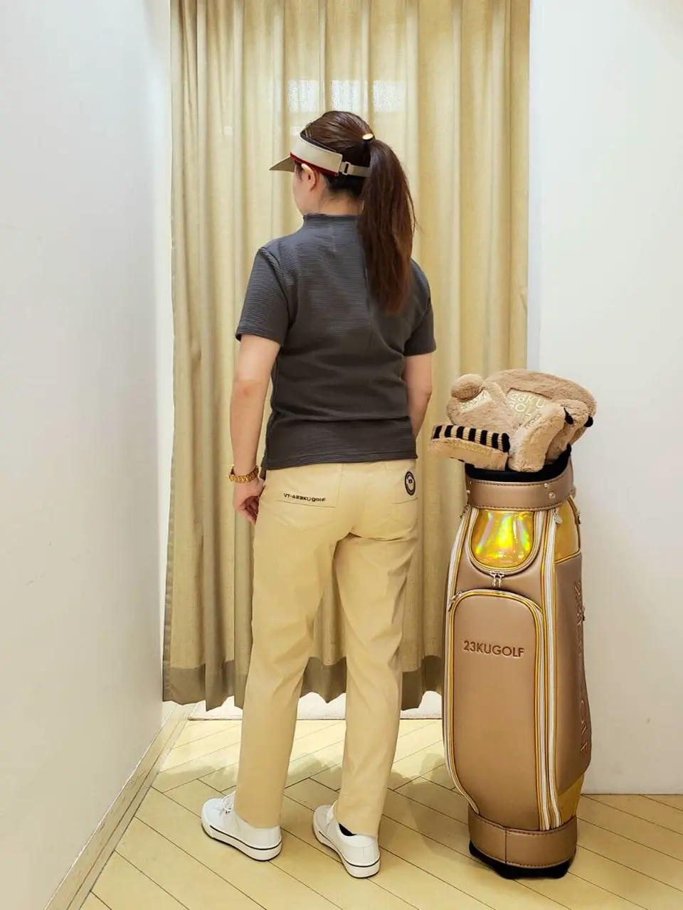 23区GOLF 堀江 コーディネート画像