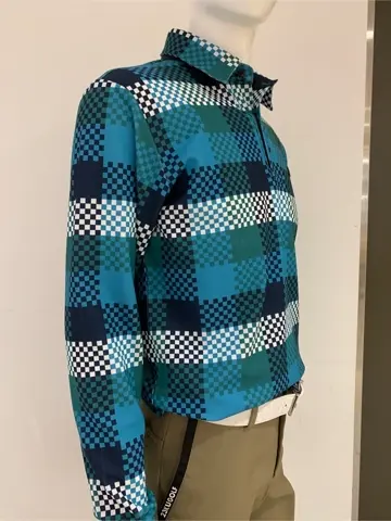 23区GOLF 松屋スタッフ コーディネート画像