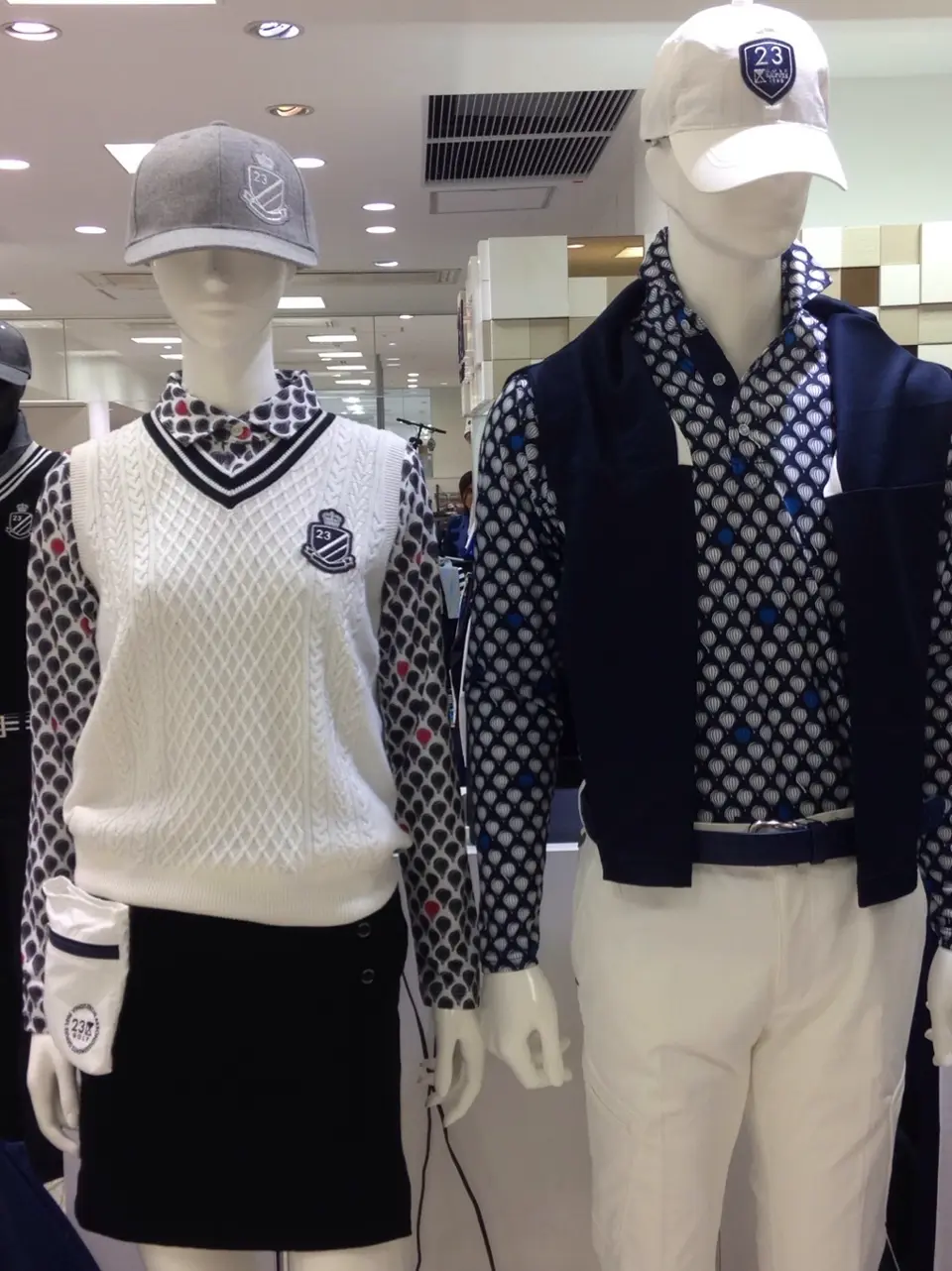  松屋スタッフ コーディネート画像