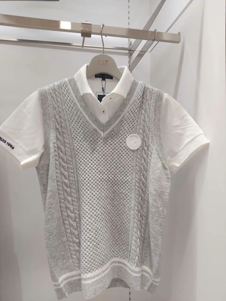 23区GOLF スタッフ コーディネート画像