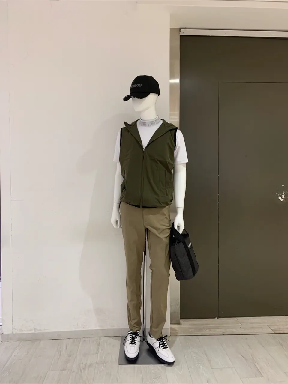  松屋スタッフ コーディネート画像