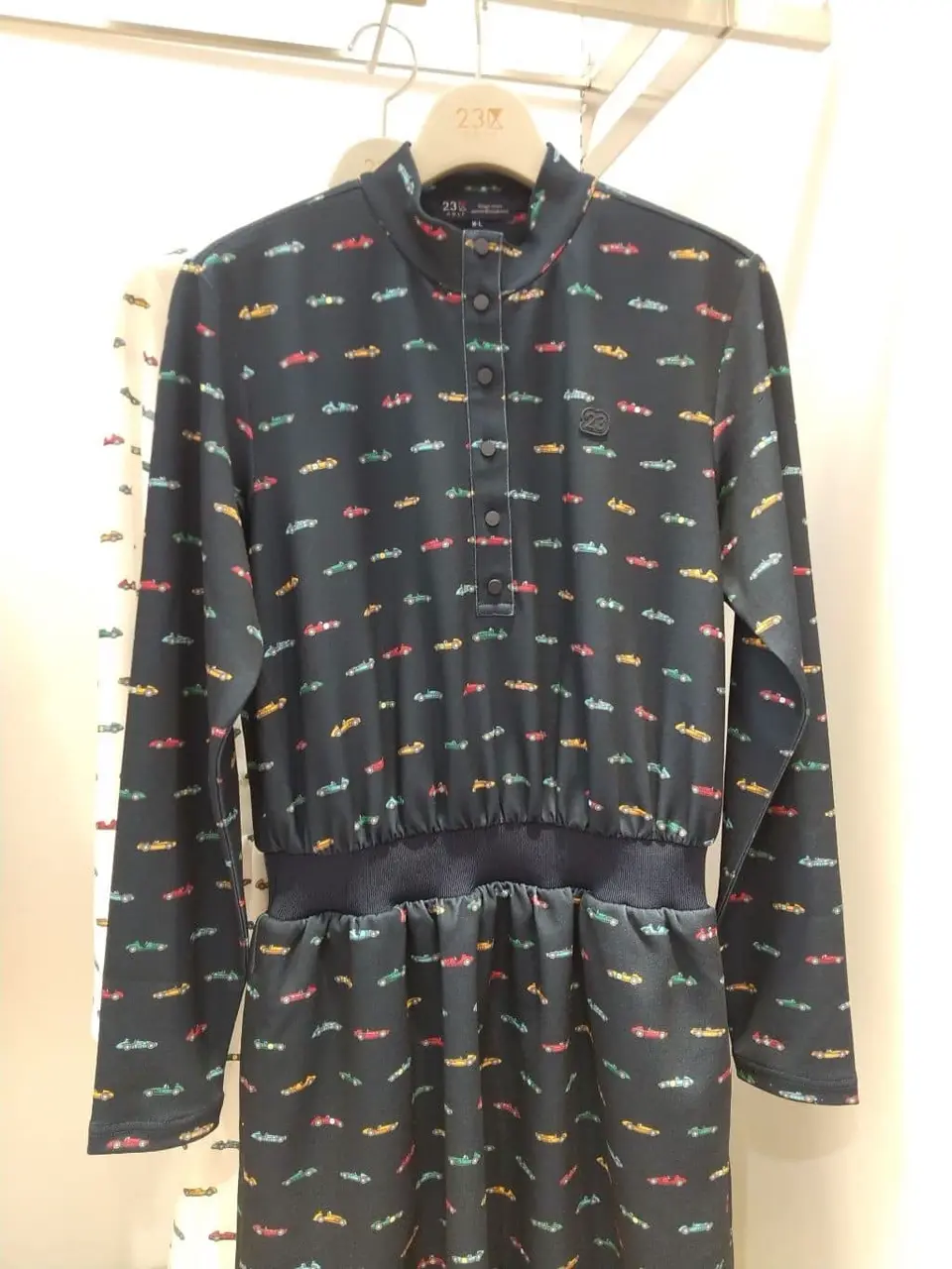 23区GOLF スタッフ コーディネート画像