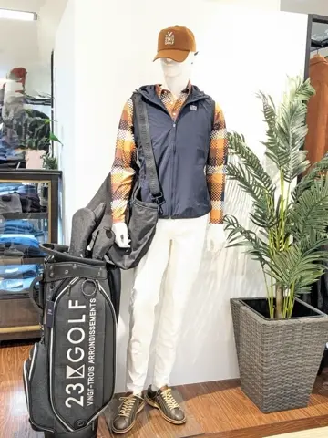 23区GOLF 市川真理子 コーディネート画像