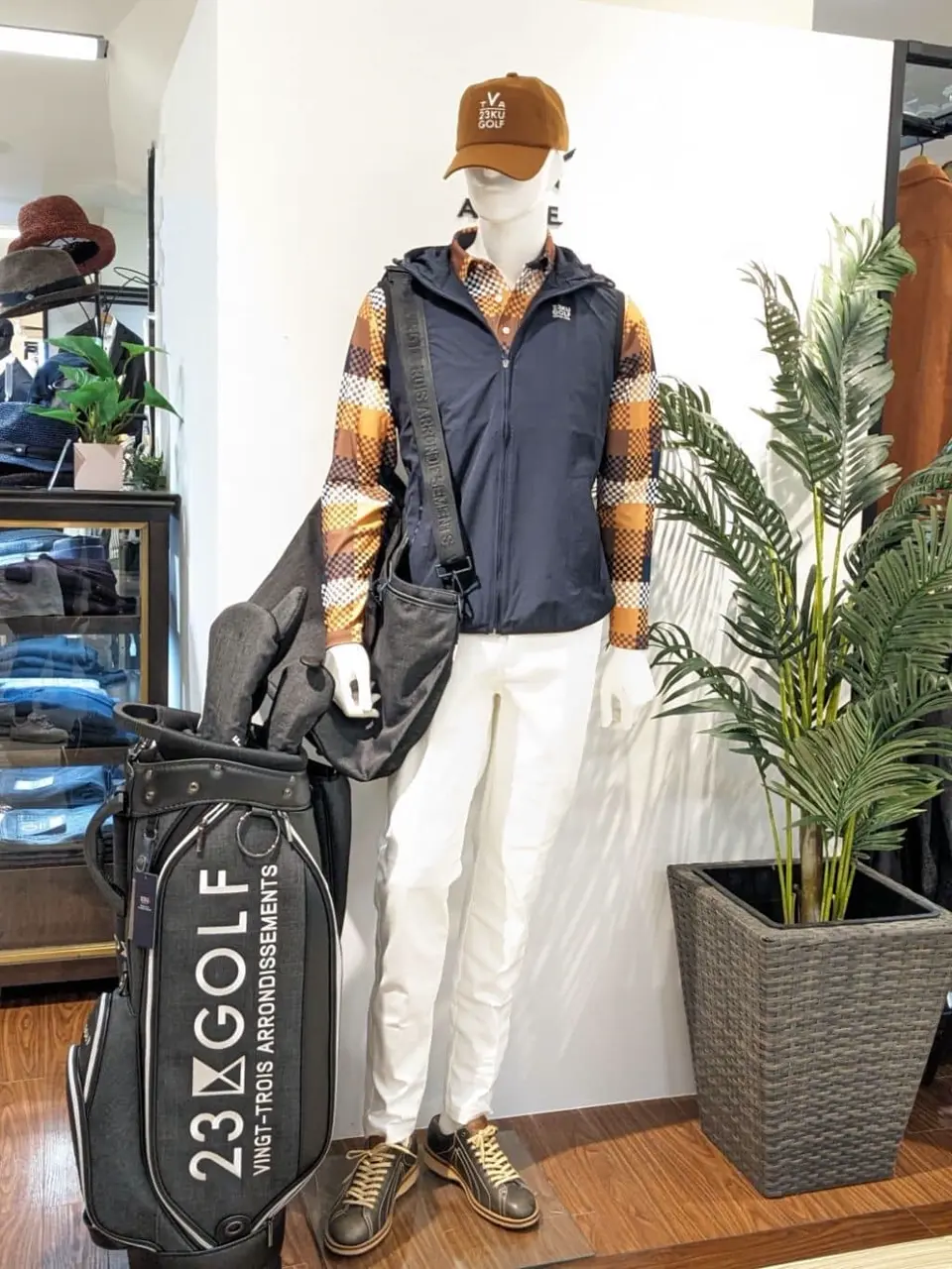 23区GOLF 市川真理子 コーディネート画像