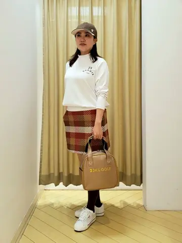 23区GOLF 堀江 コーディネート画像