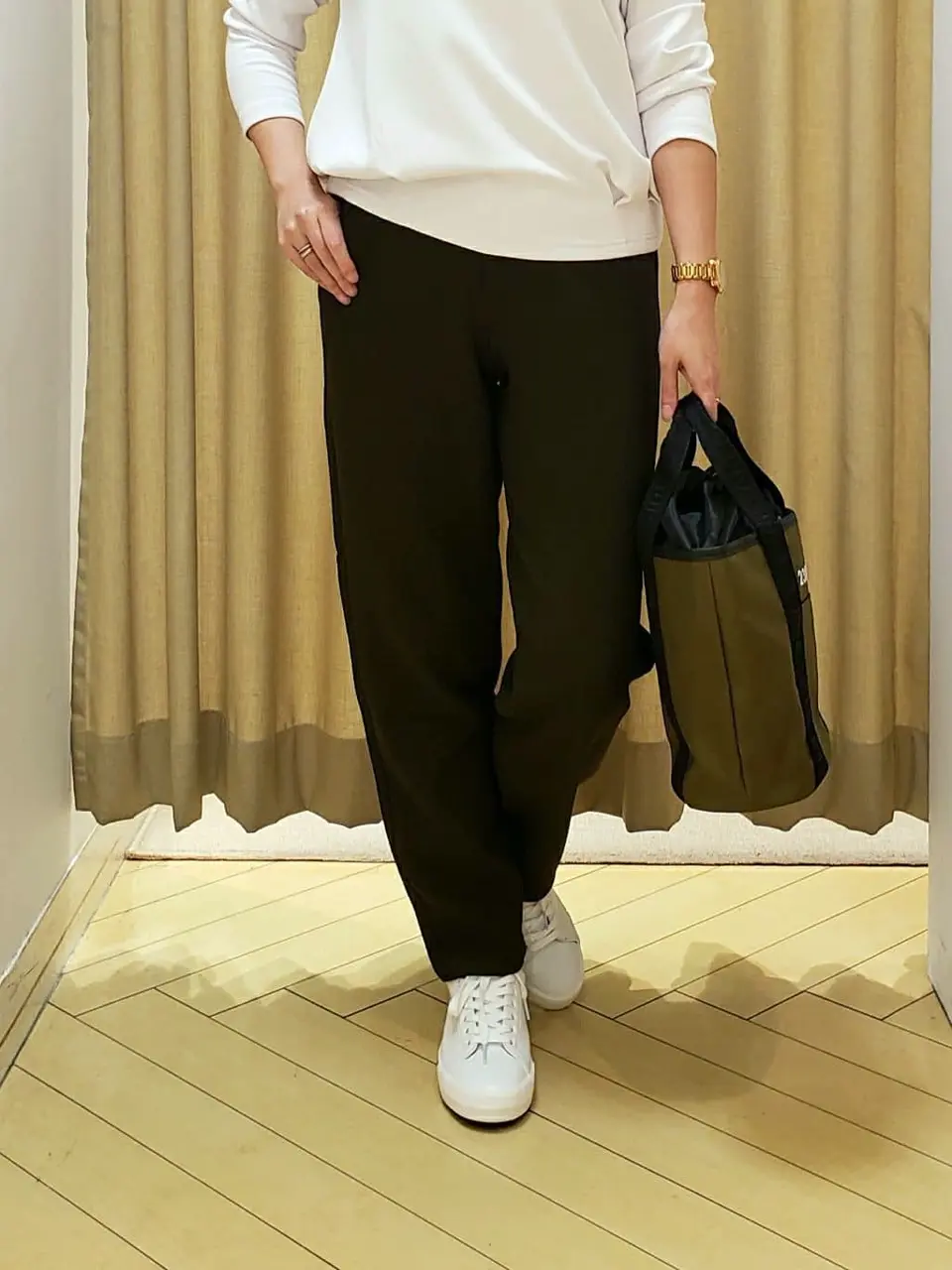 23区GOLF 堀江 コーディネート画像