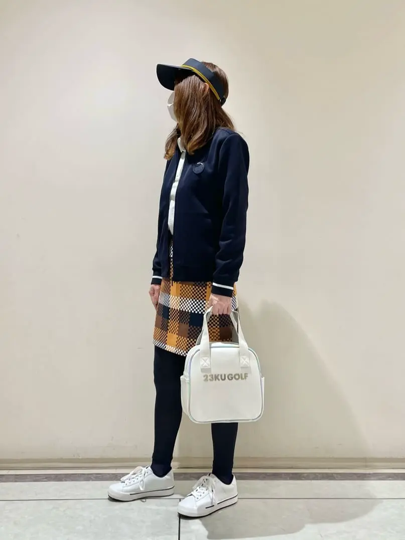 23区GOLF 松山 コーディネート画像