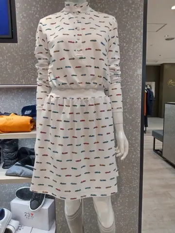 23区GOLF スタッフ コーディネート画像