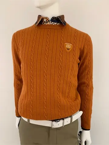 23区GOLF 松屋スタッフ コーディネート画像