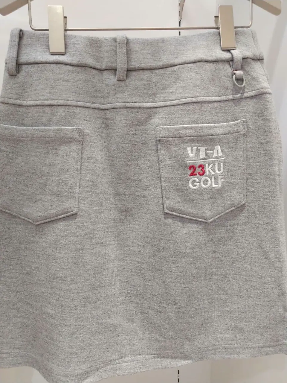 23区GOLF スタッフ コーディネート画像