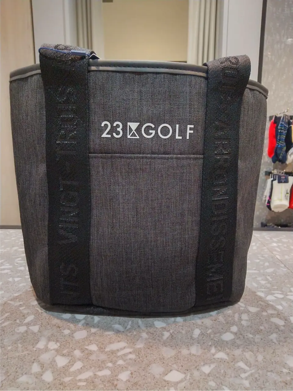23区GOLF スタッフ コーディネート画像