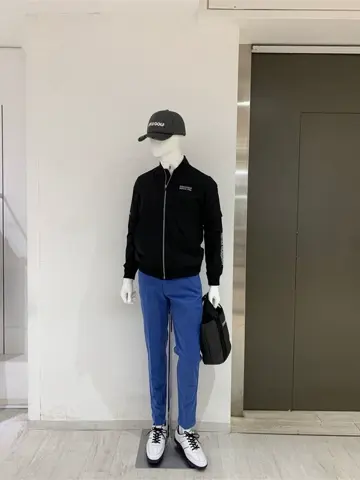 23区GOLF 松屋スタッフ コーディネート画像