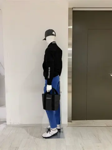 23区GOLF 松屋スタッフ コーディネート画像