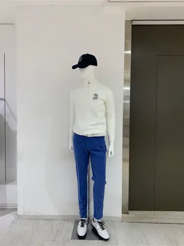 23区GOLF 松屋スタッフ コーディネート画像