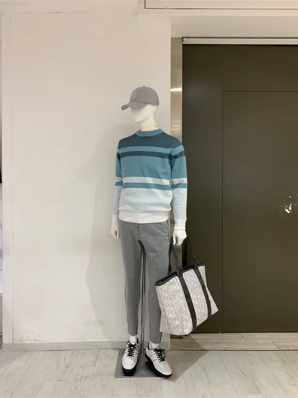  松屋スタッフ コーディネート画像