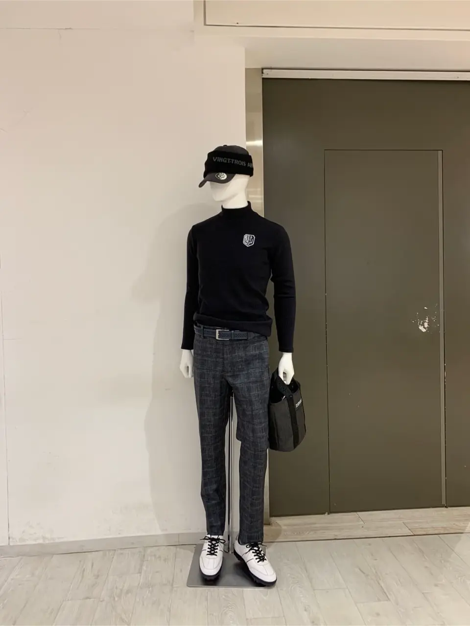  松屋スタッフ コーディネート画像