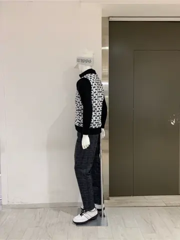 23区GOLF 松屋スタッフ コーディネート画像