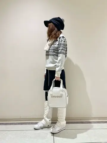 23区GOLF 松山 コーディネート画像