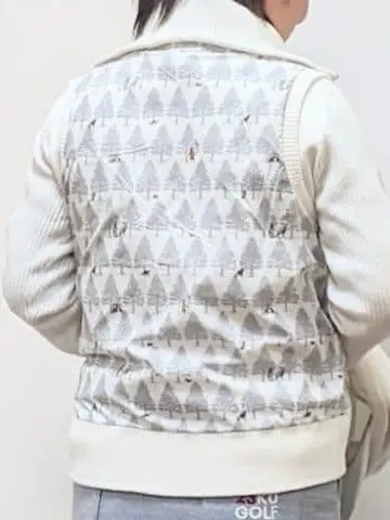 23区GOLF 市川真理子 コーディネート画像