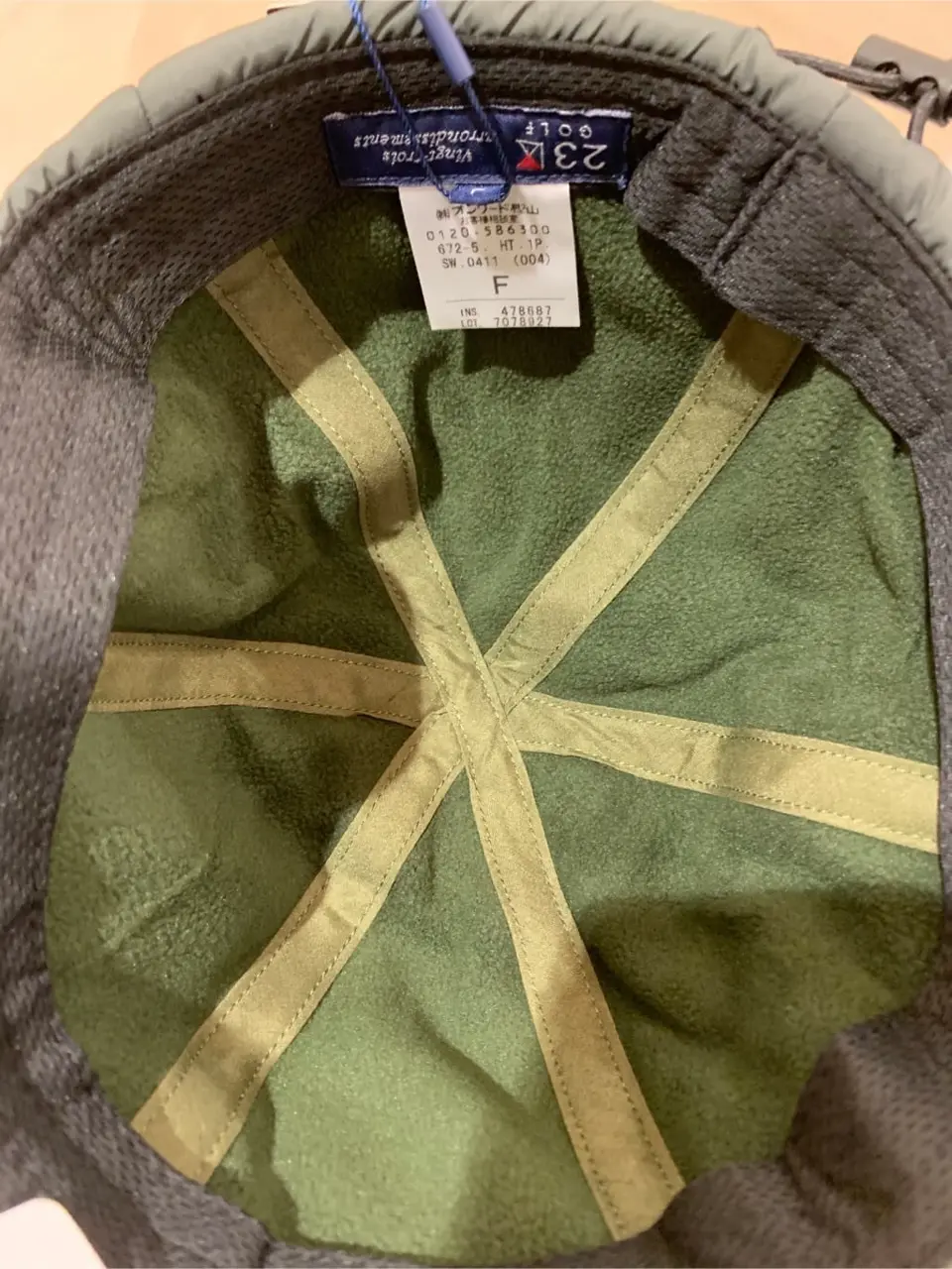 23区GOLF 松屋スタッフ コーディネート画像