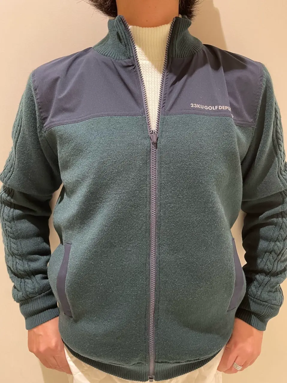 23区GOLF 藤田 コーディネート画像