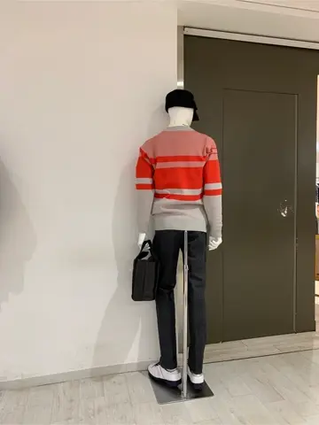 23区GOLF 松屋スタッフ コーディネート画像