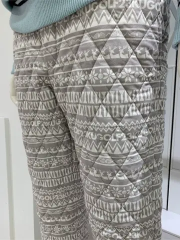 23区GOLF 松屋スタッフ コーディネート画像