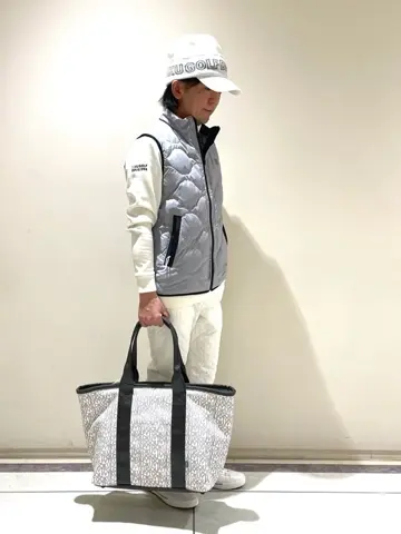 23区GOLF 藤田 コーディネート画像