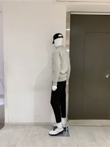 23区GOLF 松屋スタッフ コーディネート画像