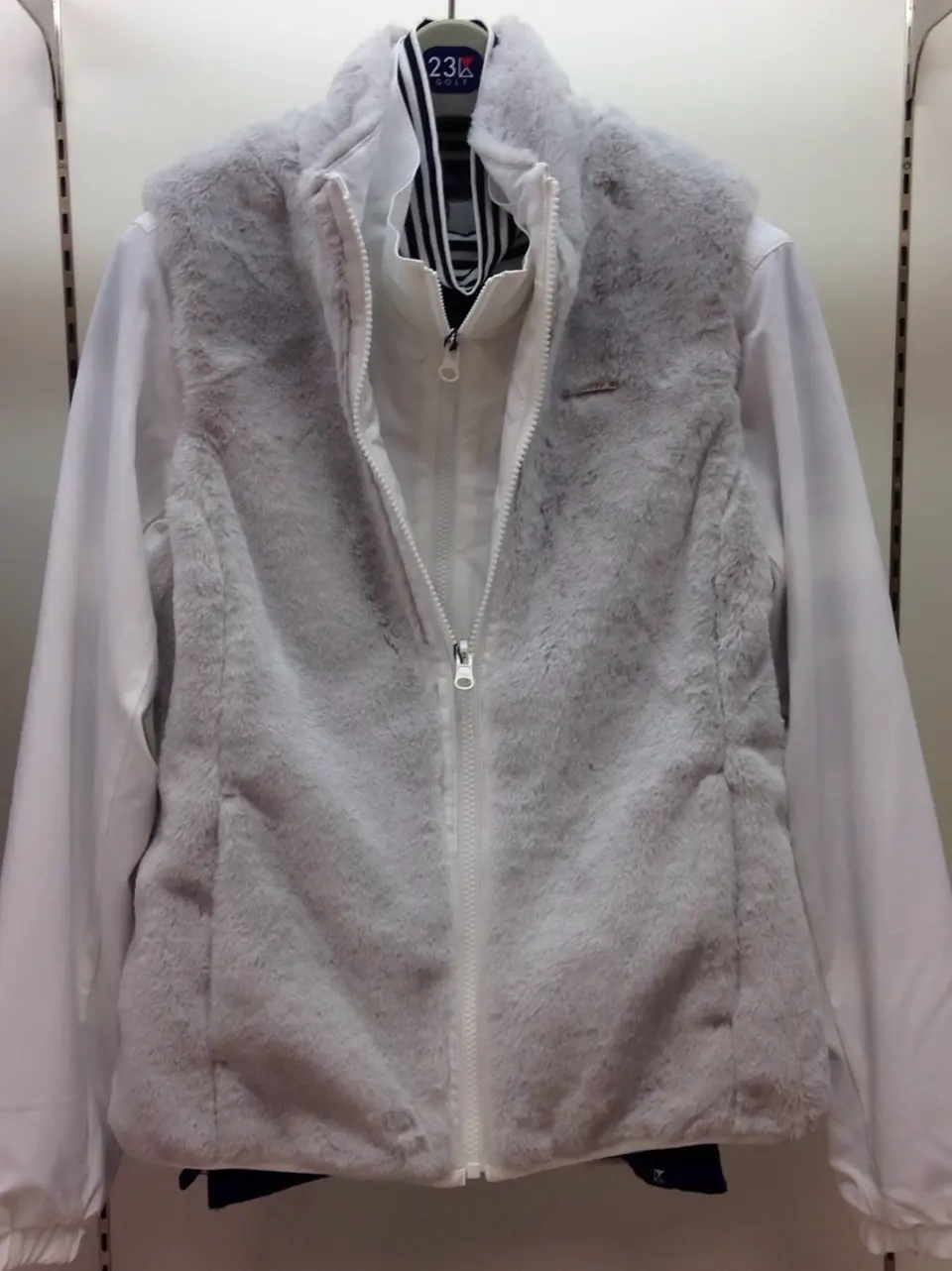  松屋スタッフ コーディネート画像