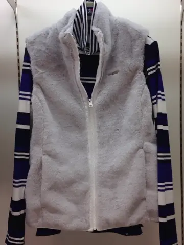 23区GOLF 松屋スタッフ コーディネート画像