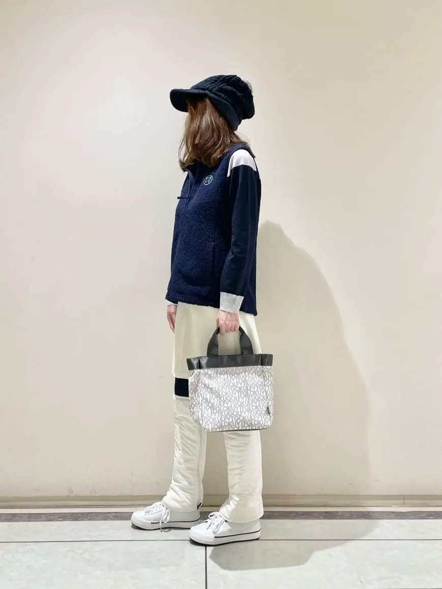 23区GOLF 松山 コーディネート画像