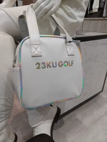 23区GOLF スタッフ コーディネート画像