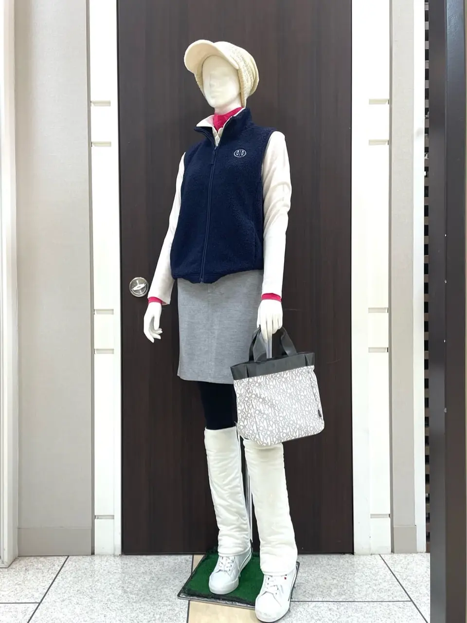 23区GOLF 藤田 コーディネート画像