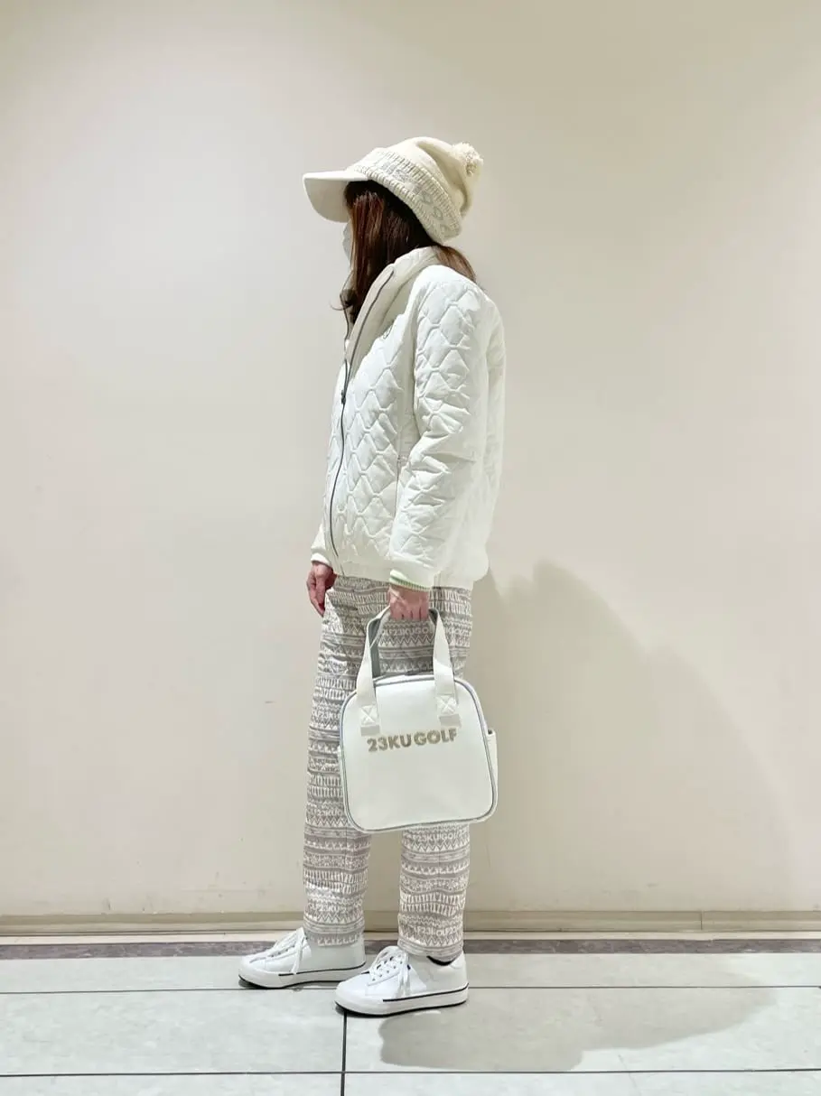 23区GOLF 松山 コーディネート画像