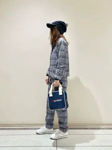 23区GOLF 松山 コーディネート画像