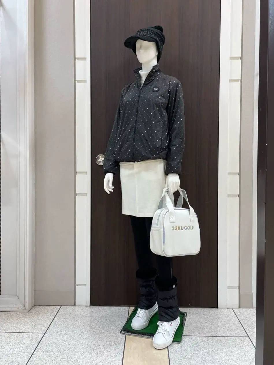 23区GOLF 藤田 コーディネート画像