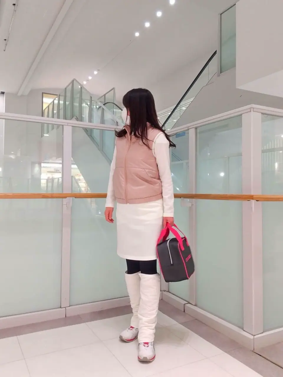 23区GOLF スタッフ コーディネート画像