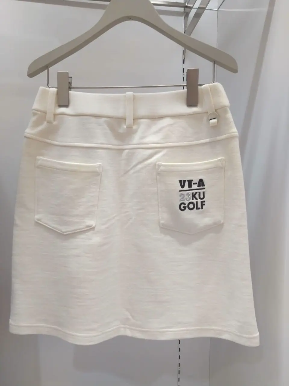 23区GOLF スタッフ コーディネート画像