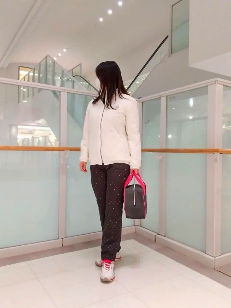 23区GOLF スタッフ コーディネート画像