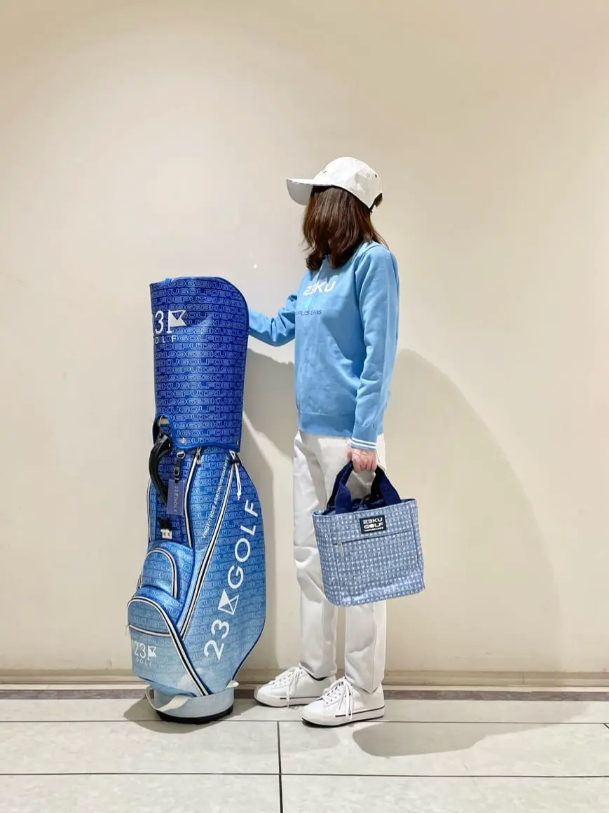 23区GOLF 松山 コーディネート画像